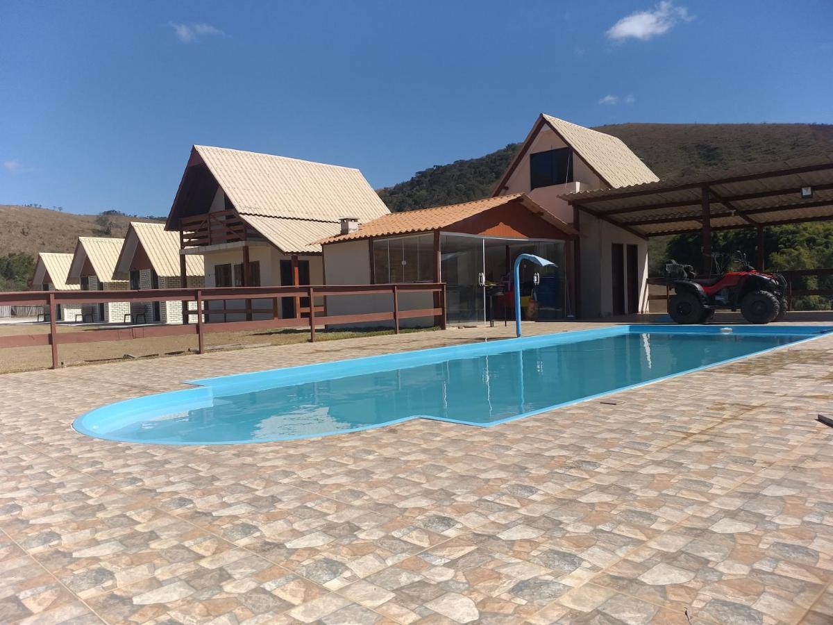 Pousada Recanto Feliz Carvalhos Mg Eksteriør billede